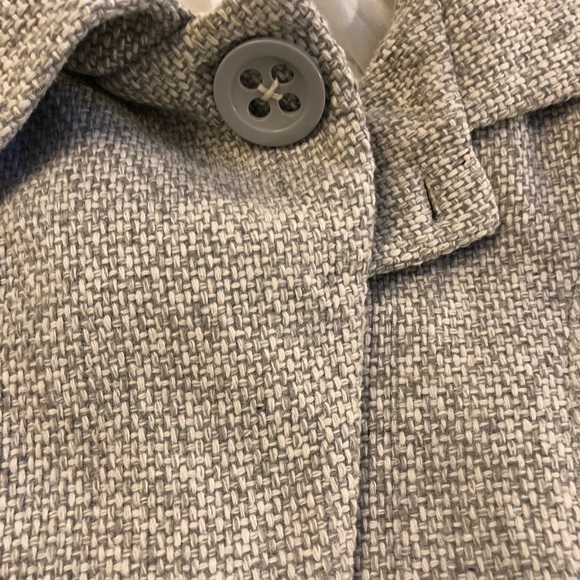 Jacket - Picture 3 of 4